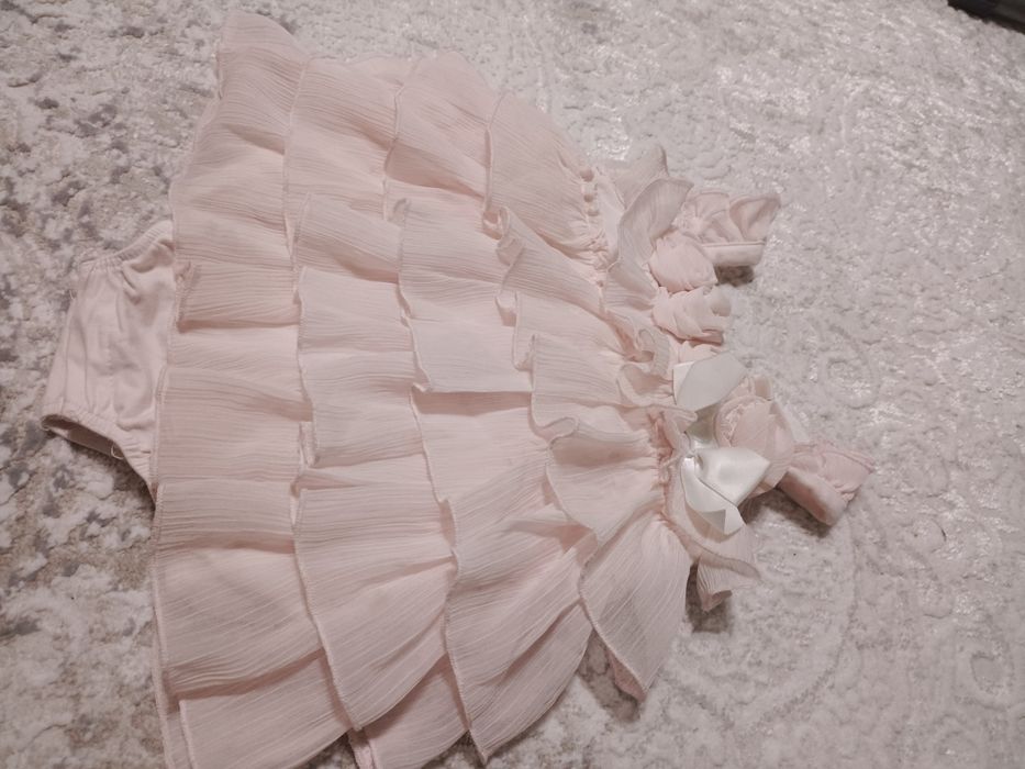 Отдам за шоколадку