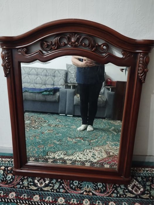 Зеркало декоративное