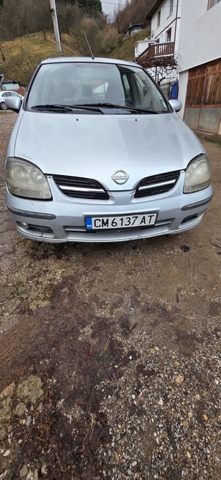 Nissan Almera Tino  1.8 116к.с на части