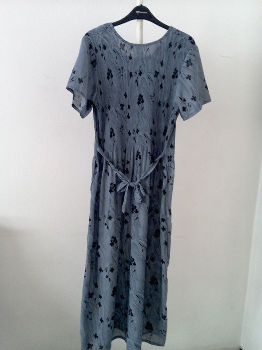 Rochie nouă, lungă, comodă, de vară