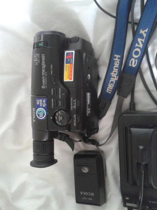 Отдам даром видеокамеру