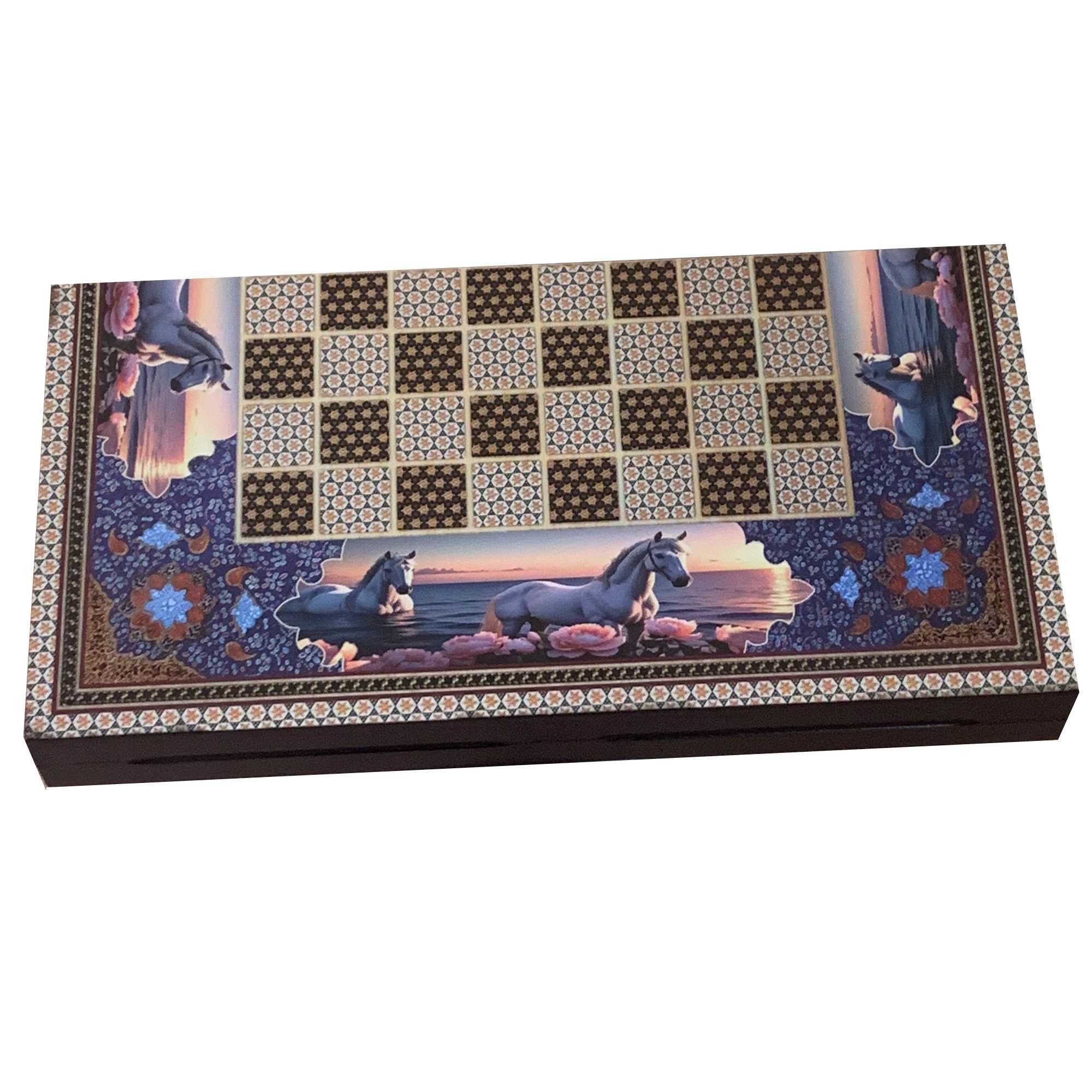 HorsePower Табла с Дървено Покритие и Фигура на Кон 48x48