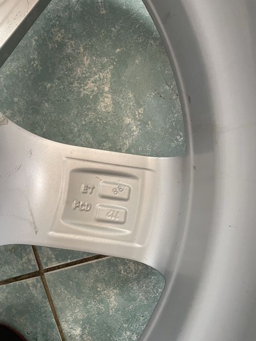 Jante aliaj Dezent R17  5x112 Vw Audi Skoda Seat