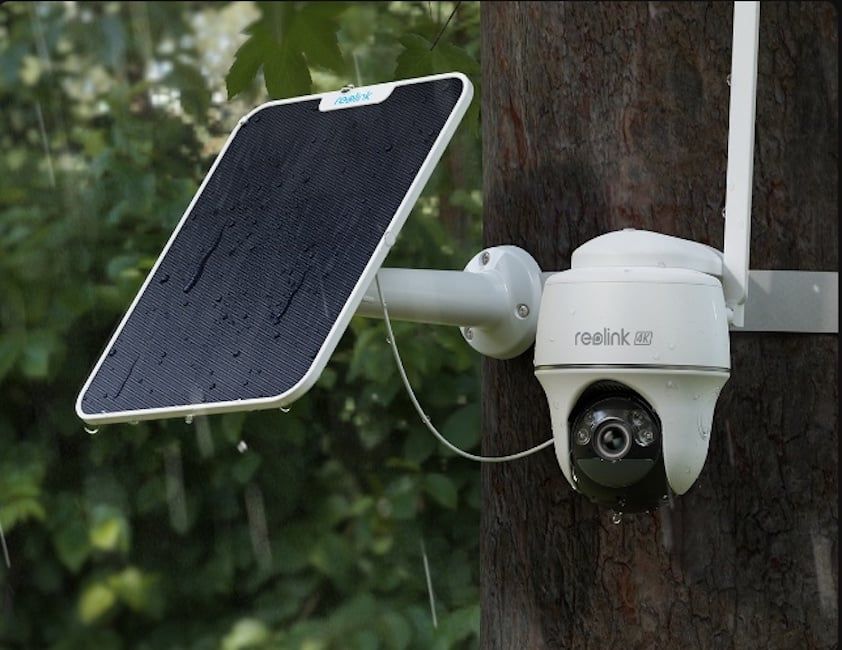 Pachet Reolink Go PT Ultra Panou Solar si Card MicroSD 64 GB