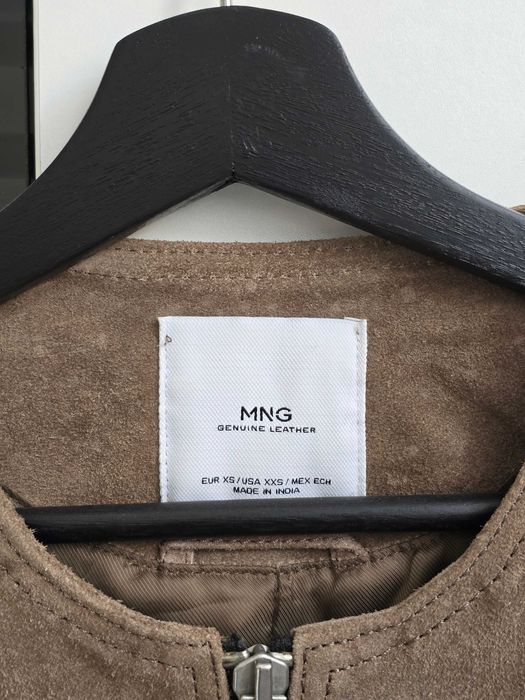 Jacheta din piele întoarsă (suede) cu franjuri de la Mango