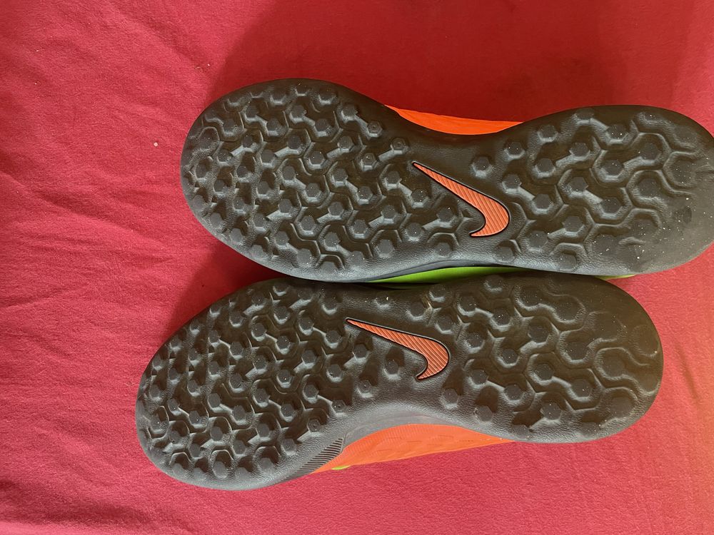 Стоножки Nike