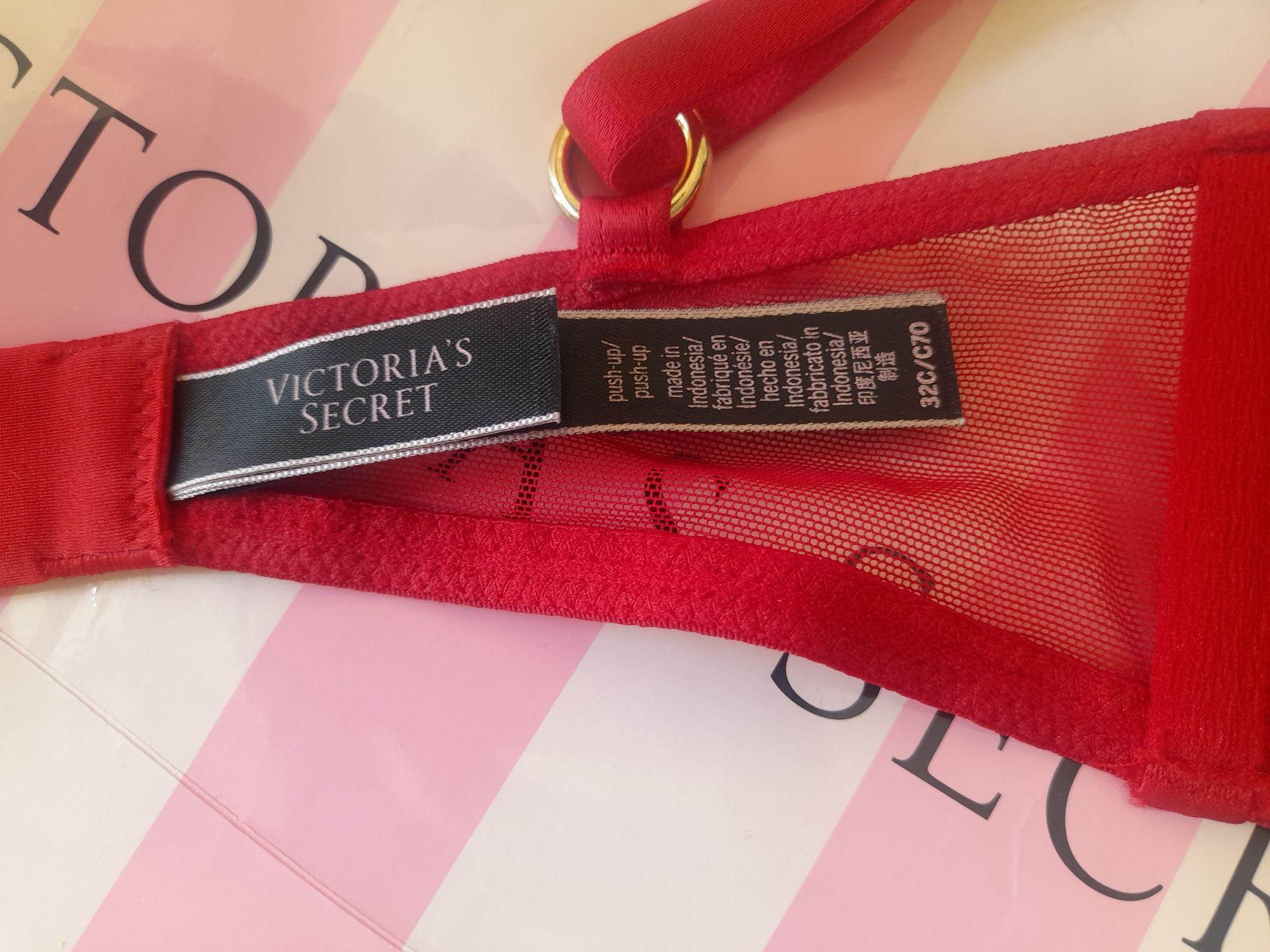 сутиен Victoria's Secret  push up
