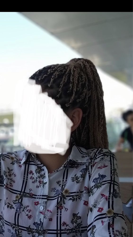 Codite Afro -Coafuri Afro -Impletituri