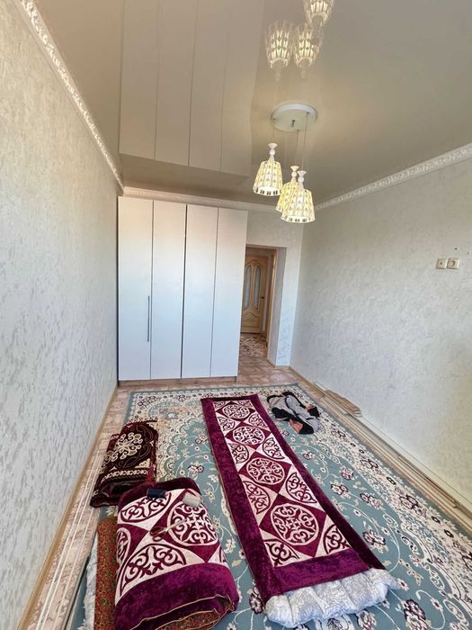 Продам б/у ковер 2,5*4.