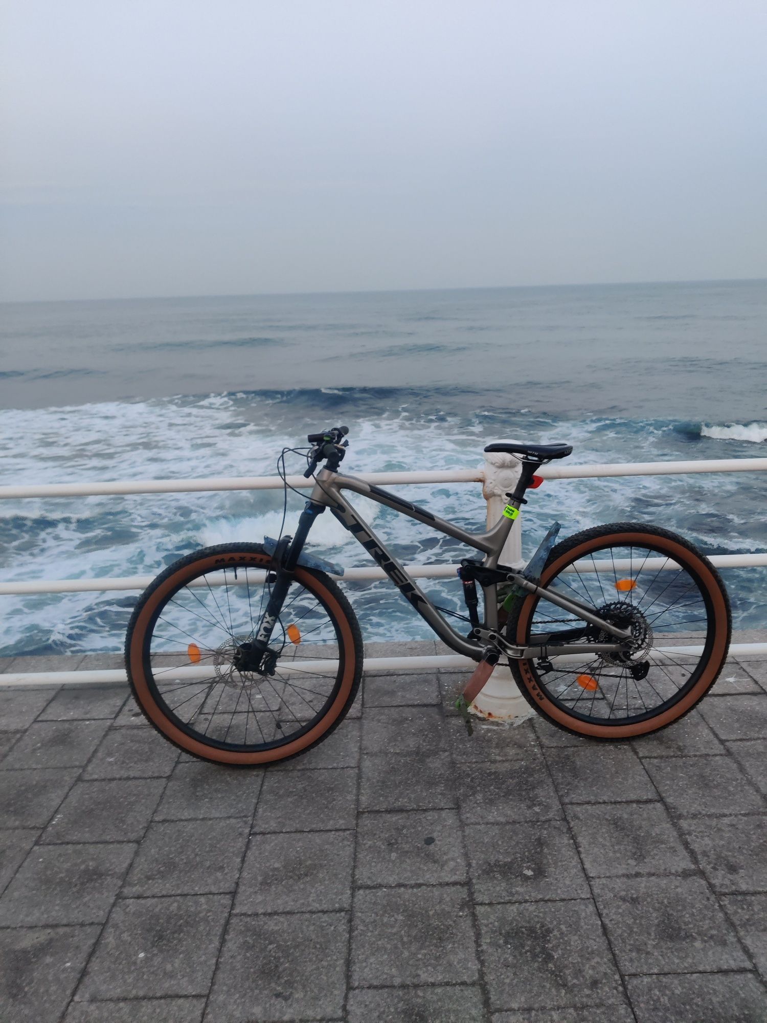 Trek fuel ex 7 2019 XL echipare ex 8
