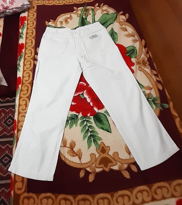 Дамски дънков панталон-40 размер