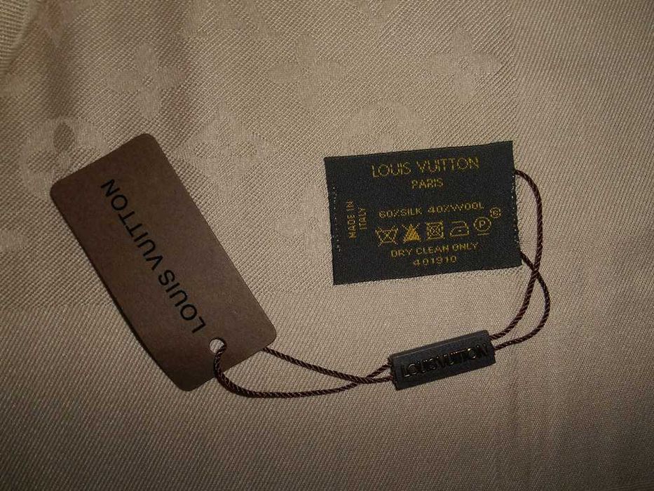 Eșarfă pentru femei Louis Vuitton 09-438