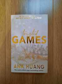 Vând carte Twisted Games scrisă de Ana Huang nouă