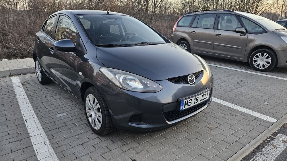 Mazda 2 1.3 benzina 85 cp