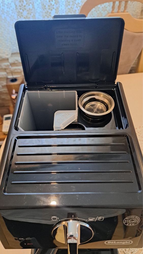 Кафемашина Delonghi с Гаранция