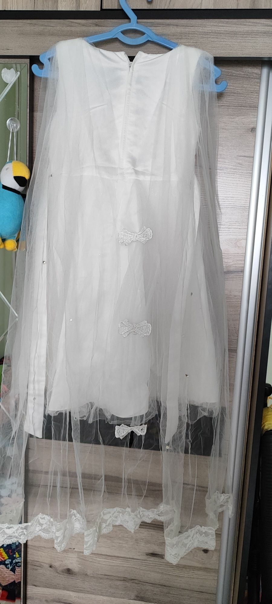 Продаётся пышное белое детское платье