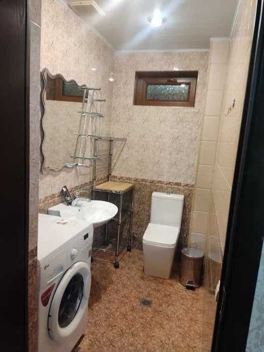 ID 3143 АРЕНДА  ДОМА 3 Комнатная в Новомосвковская. посолства Индия.