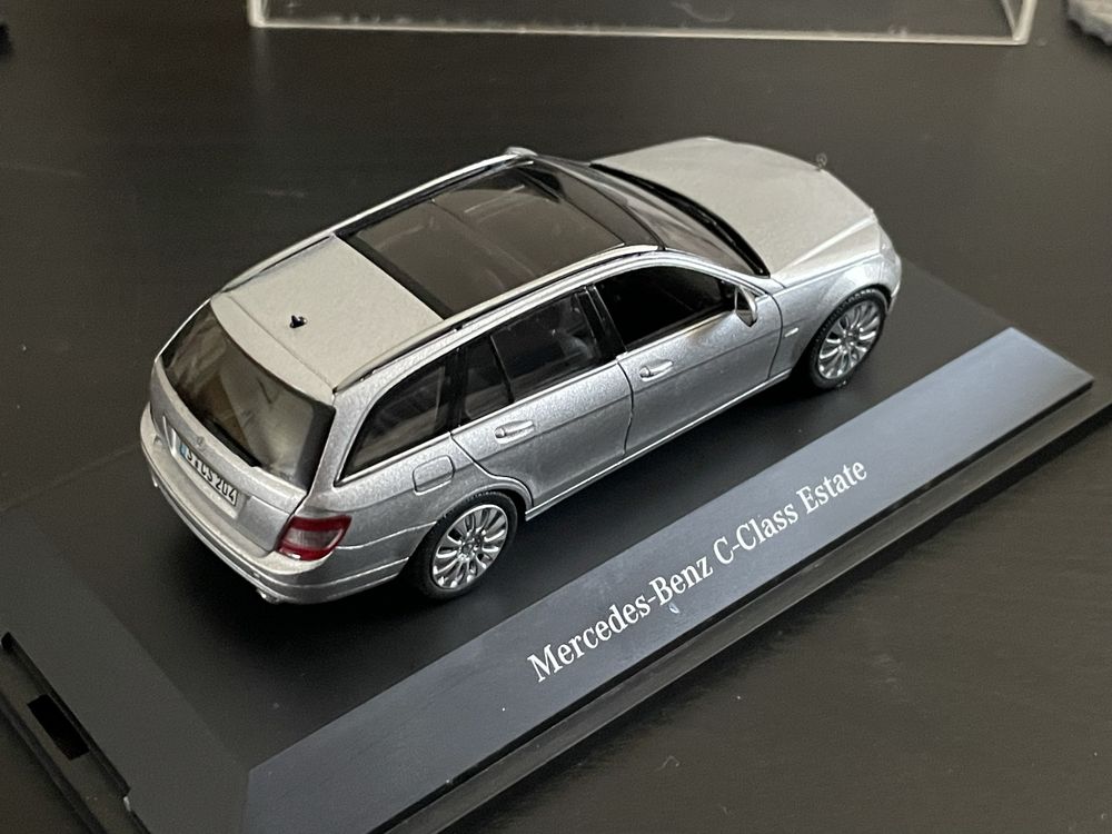 1:43 Mercedes C-class T-Modell S204 W204 - Schuco -  метален модел