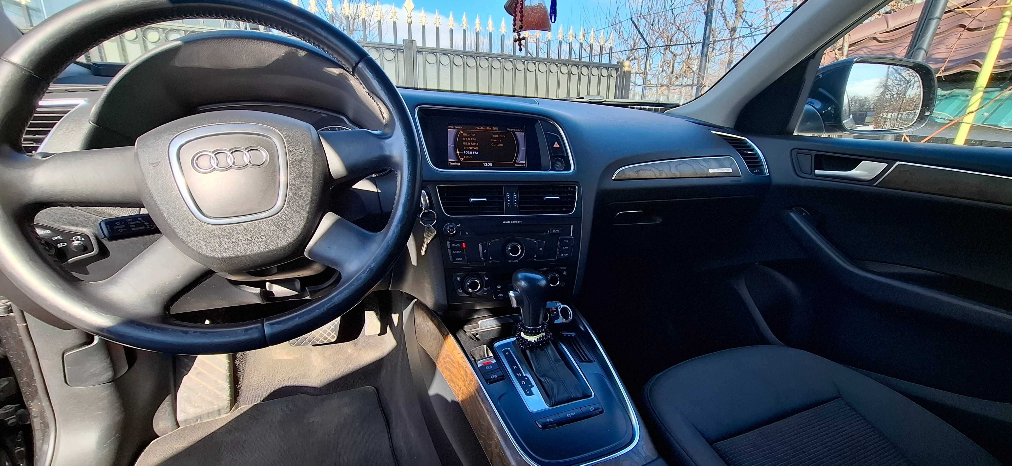 Audi Q5/Quattro 4x4/2.0 Diesel/Automat/170 CP