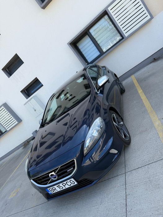 Volvo V40 Rdesign