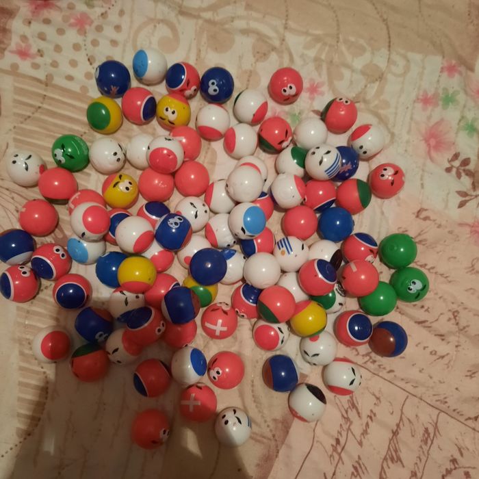 Гумени топчета над 100 броя