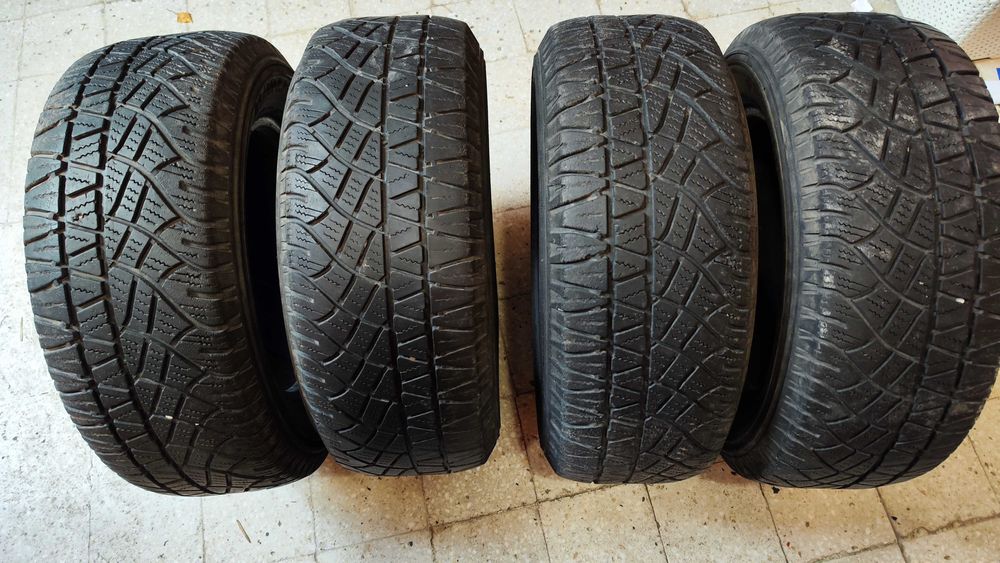 Продавам всесезонни гуми Michelin Latitude 235/60/16