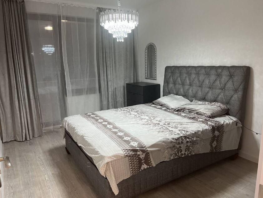 Дава се под наем Двустаен апартамент в Варна, Победа - 70 кв.м за 700 € - Снимка #1