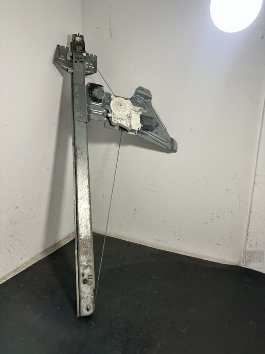 Macara geam stanga fata Volkswagen vw crafter A0068205442