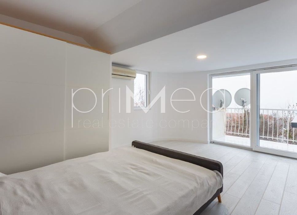 Продава се Къща в Свети Влас - 380 кв.м за 1053 €/кв.м - Снимка #11