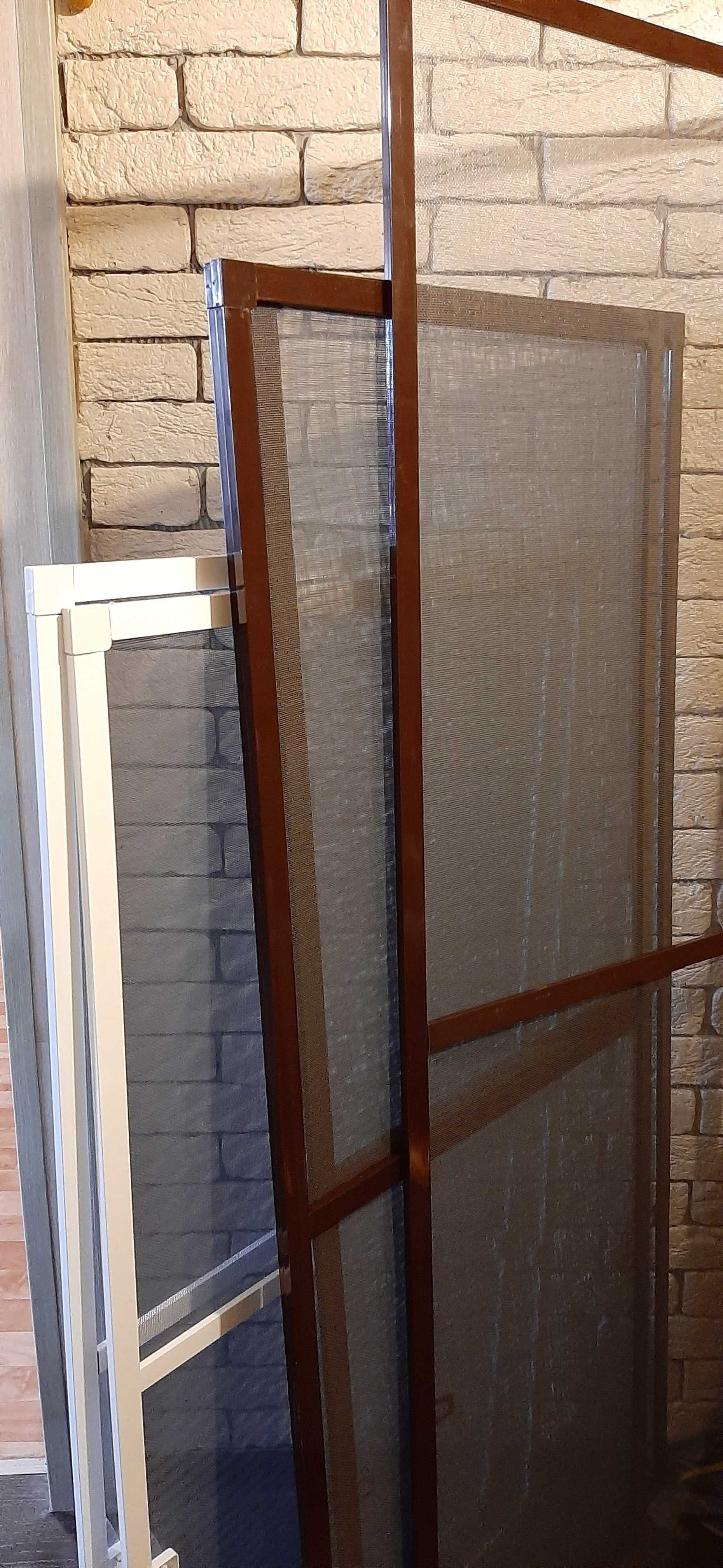 Антимоскитные сетки на окна и двери