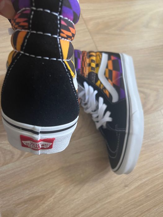 Обувки VANS SK8-HI