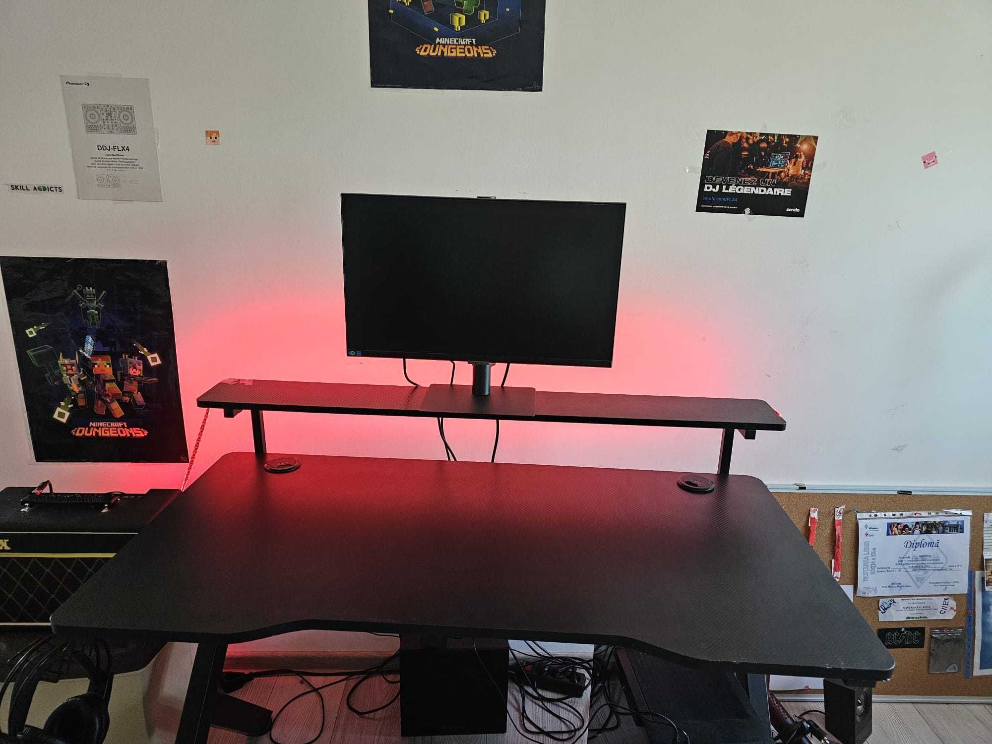 Birou gaming negru