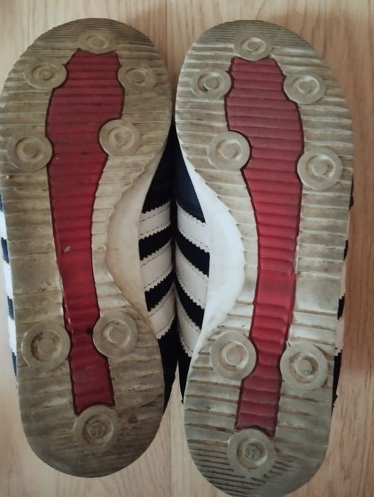 Adidași Adidas nr. 37