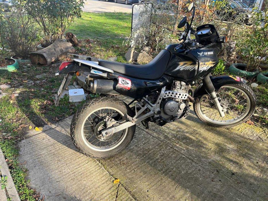 Продавам Honda NX 650