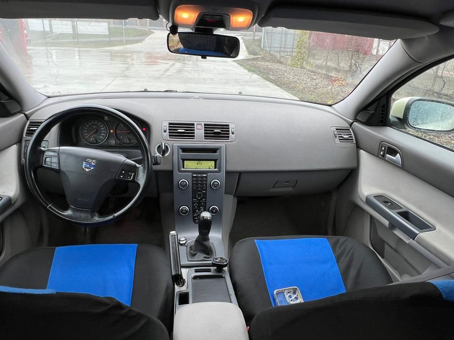 Vând Volvo s 40 2009 2.0