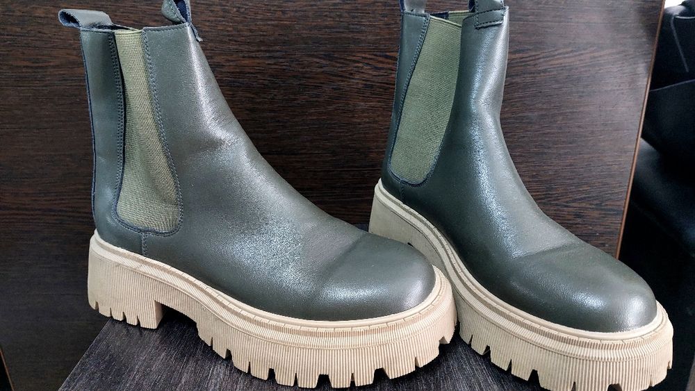 Сапоги новые 37 размер