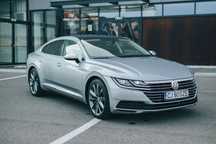 Volkswagen ARTEON Vând Volkswagen Arteon 2018 62.000 km