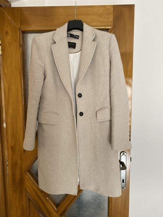Palton Zara Manteco