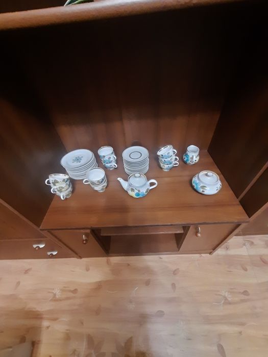 Продам чайный сервиз советских времен.