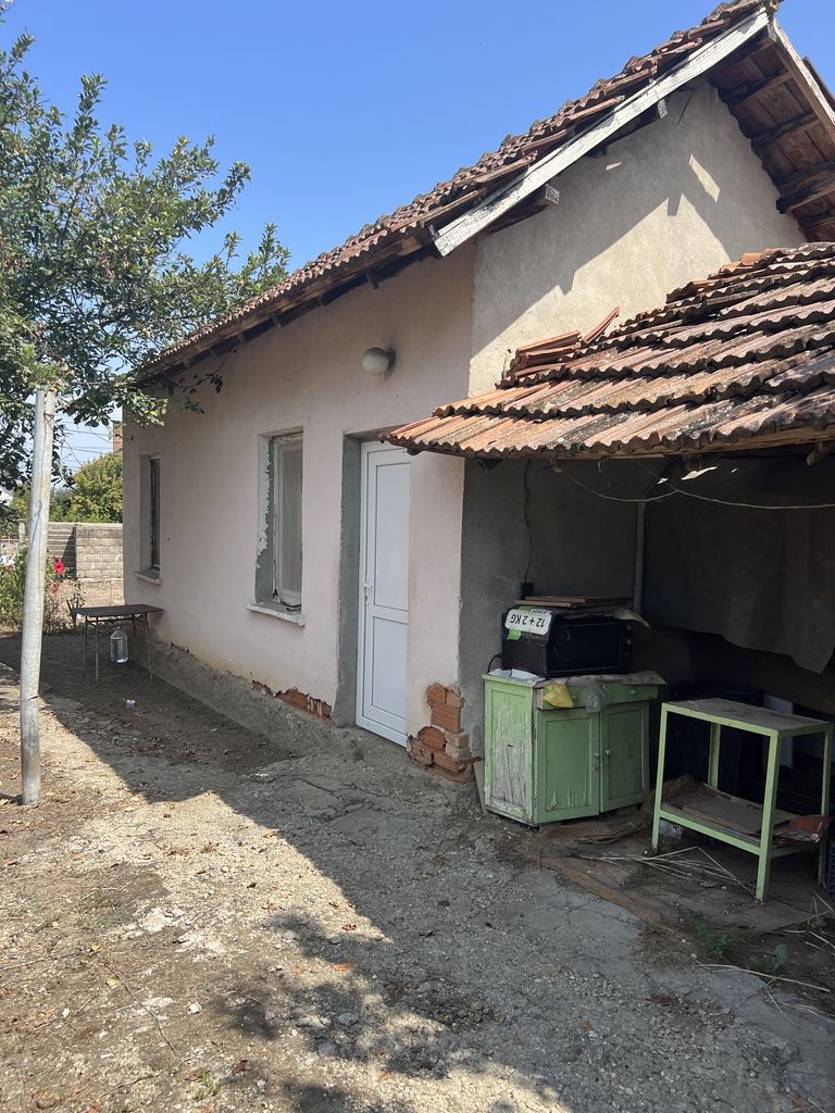 Продава се Къща в Козлодуй - 150 кв.м за 510 €/кв.м - Снимка #4
