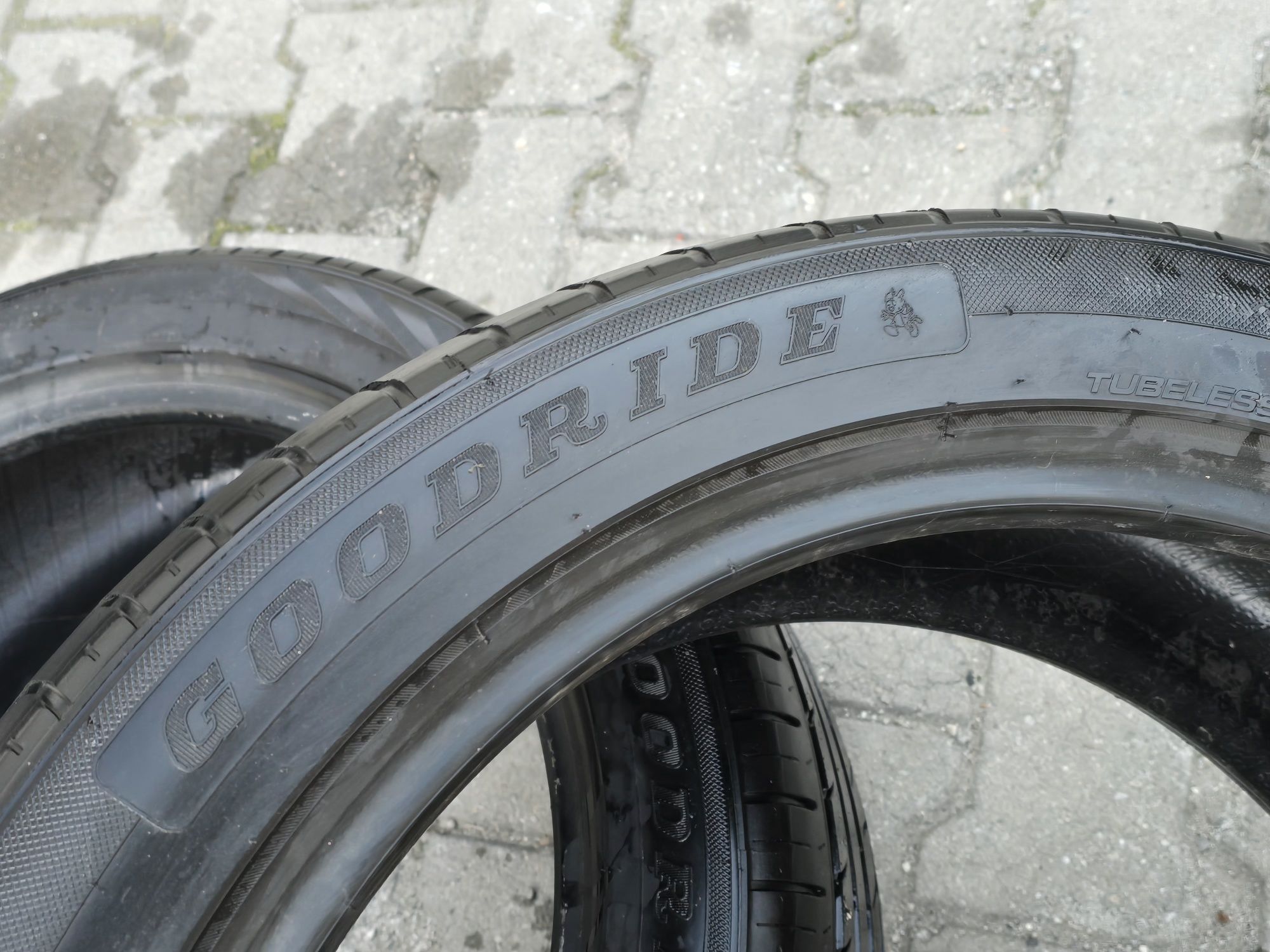 255 45 20 goodride