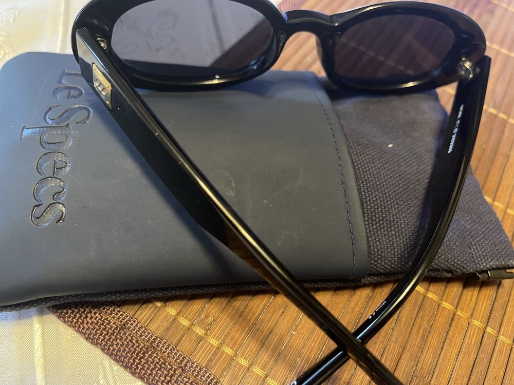 Слънчеви очила Le Specs