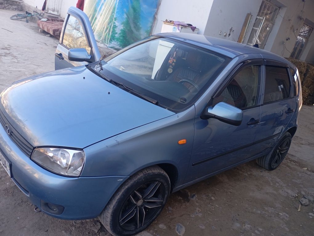 Lada kalina vikupga beriladi