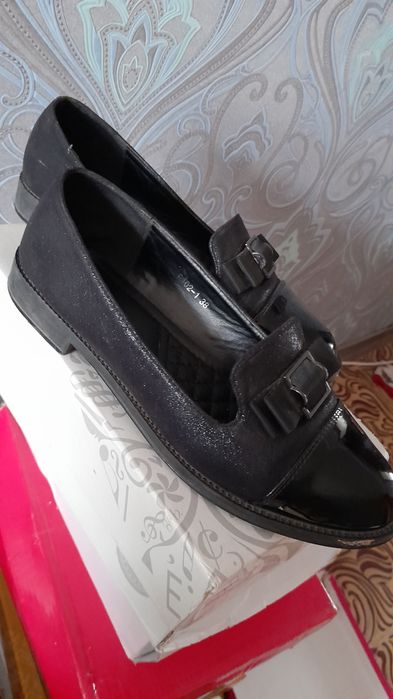 Продам ботиночки в отличном состоянии