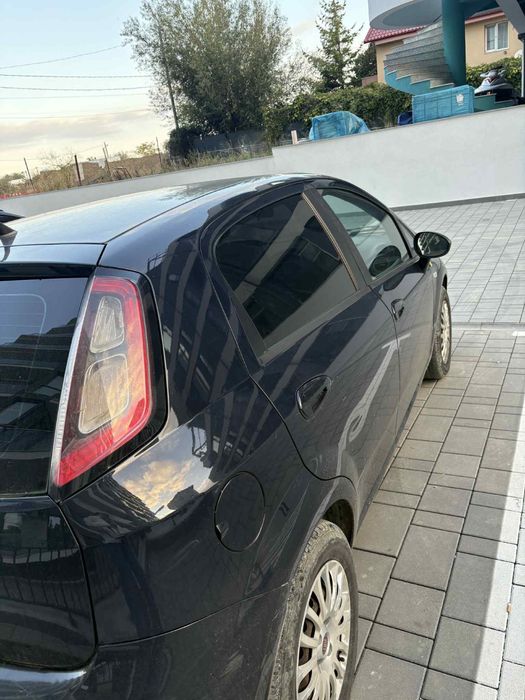 Fiat punto 2015 1.4 benzina+gpl