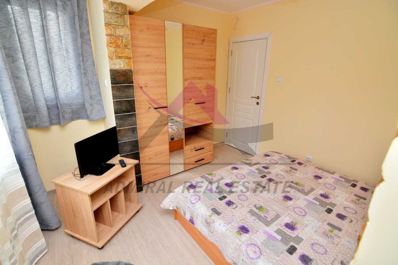Дава се под наем Тристаен апартамент в Варна, Левски - 87 кв.м за 600 € - Снимка #3