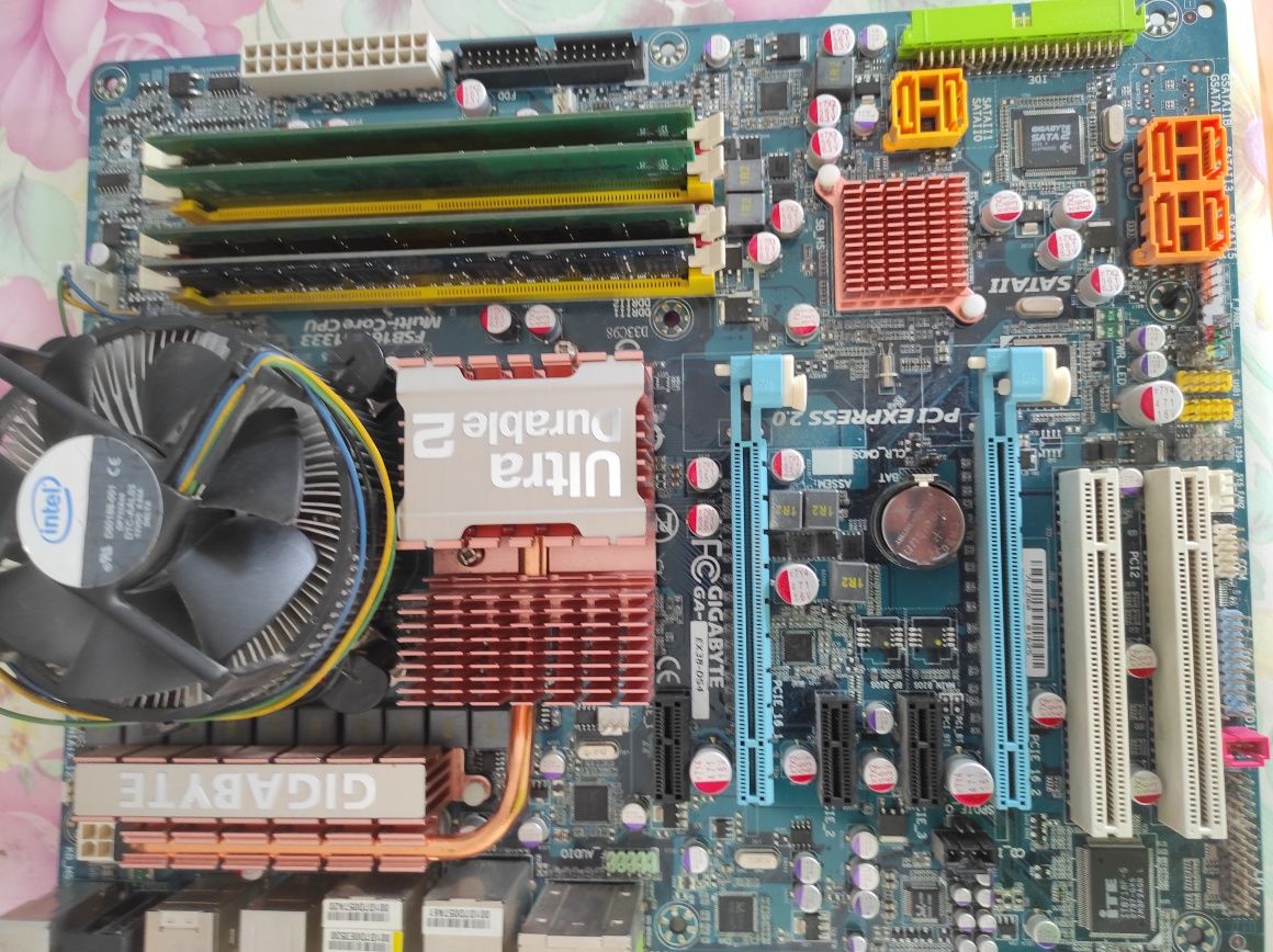 Placa de baza gigabyte