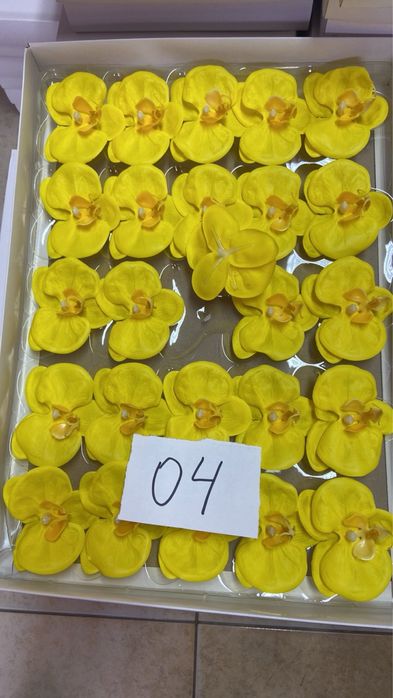 САПУНЕНИ ОРХИДЕИ / Цветя за декорация Налични! 25бр.в кутия! 5 цвята