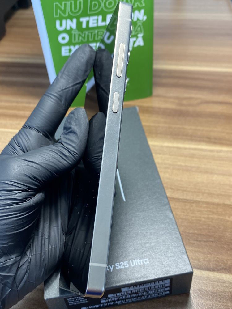 Samsung Galaxy S25 Ultra Duos / Garanție 24 luni / 512 Gb / Nou |