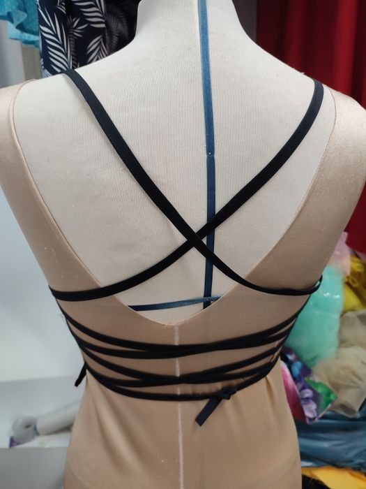 Bustieră material elastic